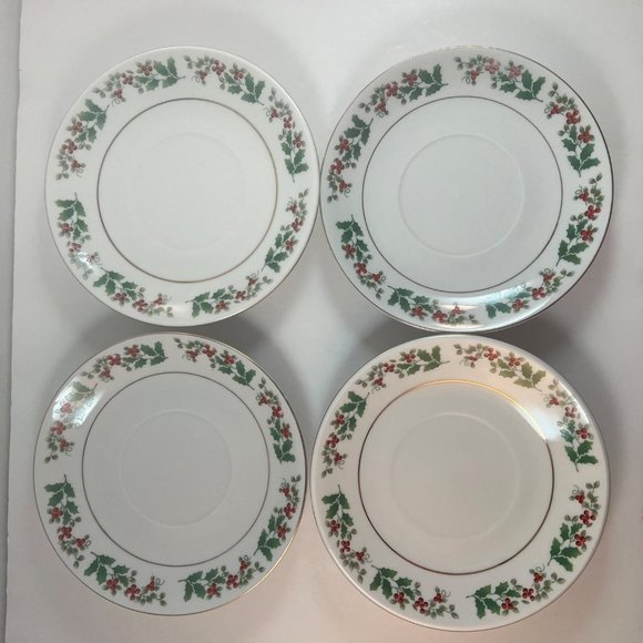 Gibson Everyday Holiday Gold Cups Saucers Holly Berries Lot of 4 Sets - Picture 14 of 16